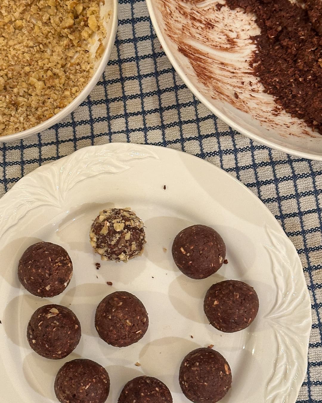 Chocolate Date Energy Balls with Espresso - Image 2